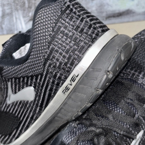 Brooks Revel 3 Running Shoe Women's Sz11 - Picture 9 of 14